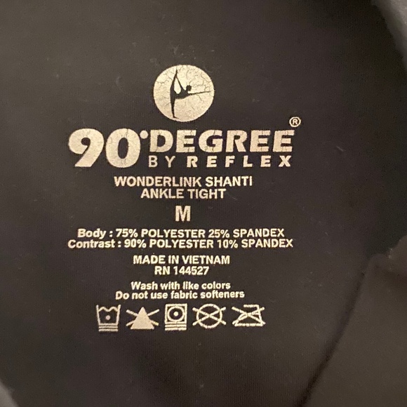 90 Degree By Reflex Black Leggings - Picture 3 of 3